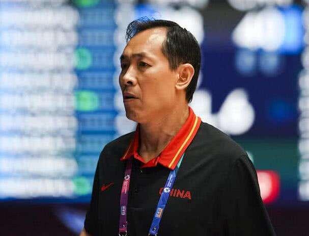  国际篮联排名更新，美国队稳居世界第一