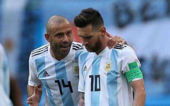  梅西领衔阿根廷队强势晋级美洲杯决赛圈