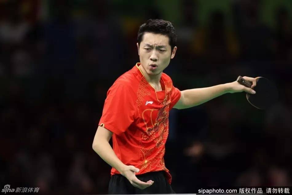  梅总双打配合默契十足，法网混双强势捧杯