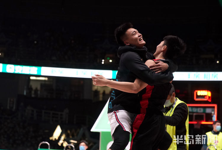  全明星周末欢乐多，技巧挑战赛趣味横生