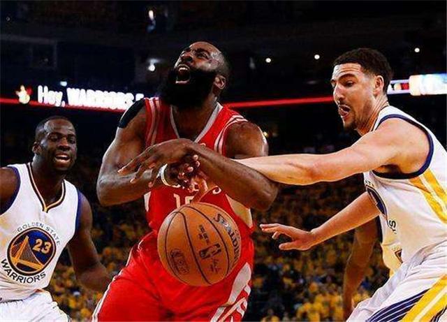  传奇球星退役赛，万人空巷致敬经典